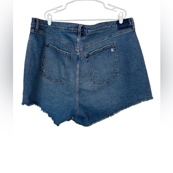 NWOT Abercrombie & Fitch The Dad Short Curve Love Denim High Rise Size 24 - Picture 2 of 9